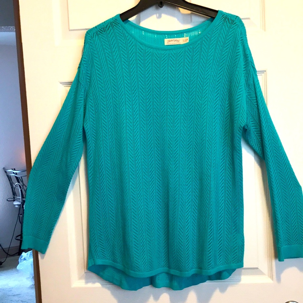 Women’s sweater
